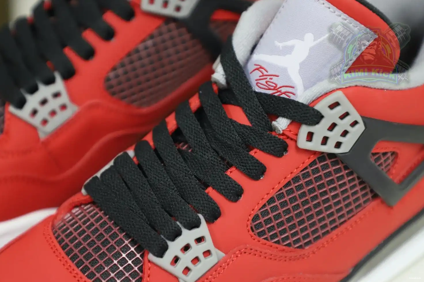 Kimikick Bravo RetroToro Jordan Jordan4 Air 0501